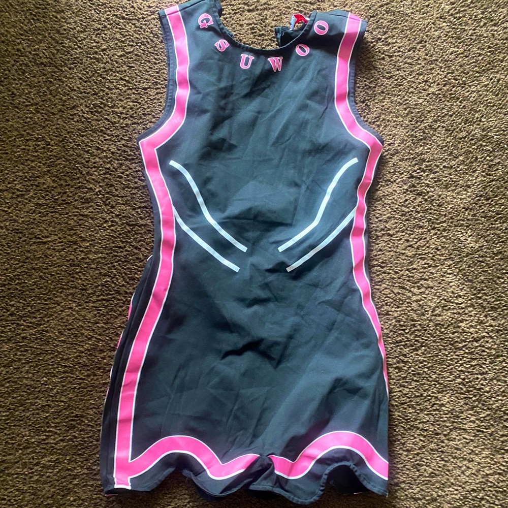 One piece gsuwoo worn once black and pink